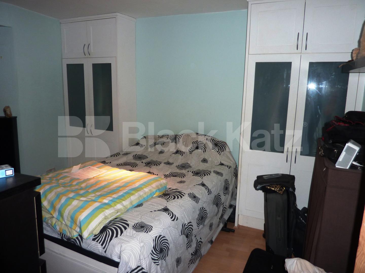 			GARDEN FLAT!, 1 Bedroom, 1 bath, 1 reception Flat			 Kingsdown Road, ARCHWAY